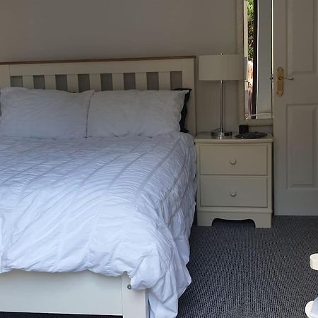 Seafront Apartment, Ground Floor, Free Parking Newcastle  Buitenkant foto