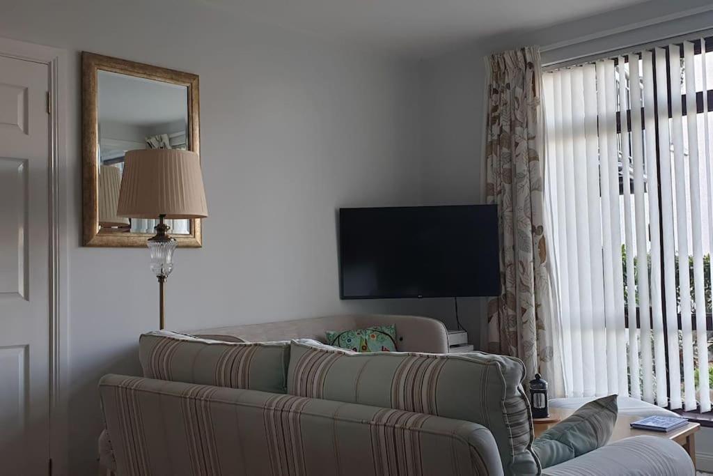 Seafront Apartment, Ground Floor, Free Parking Newcastle  Buitenkant foto